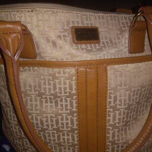 Tommy Hilfiger tote shoulder bag (authentic)